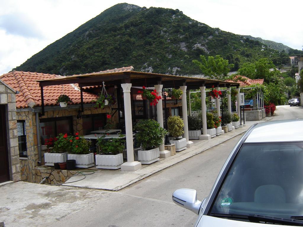Apartments Villa Mungos Sobra Exterior foto